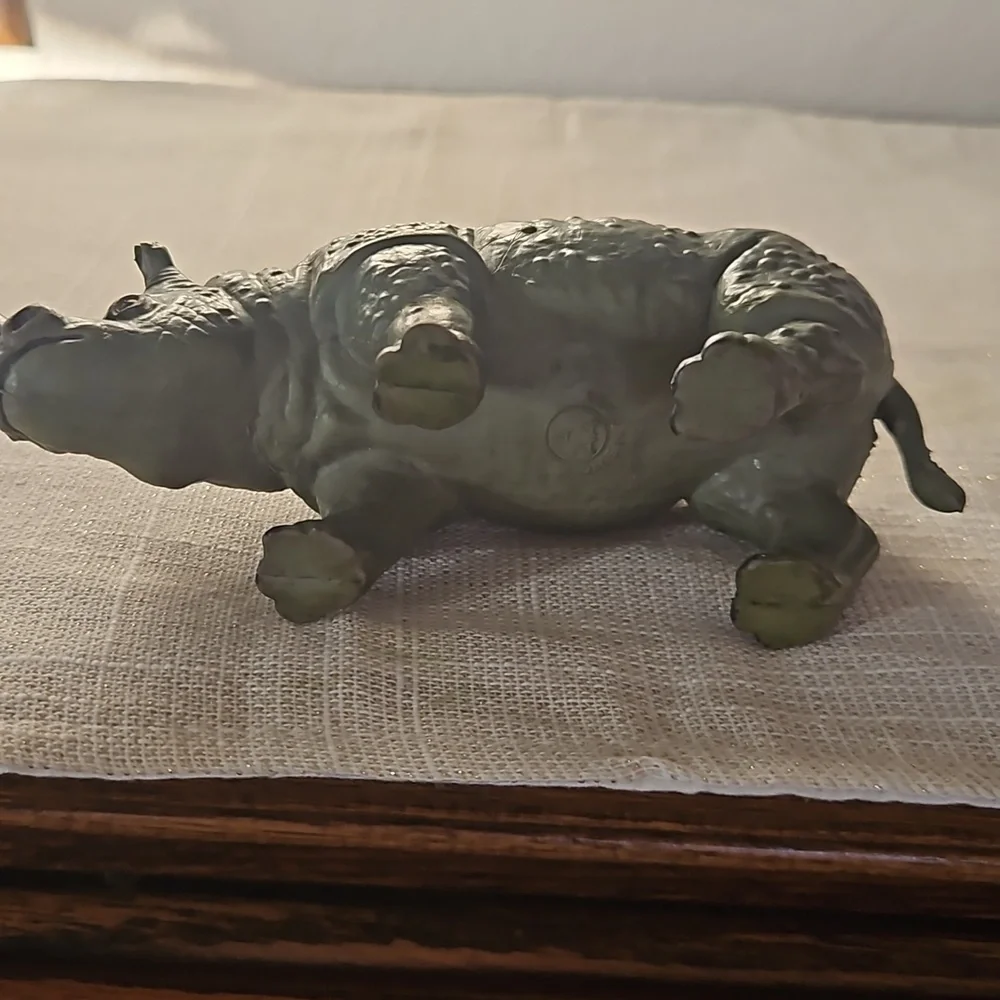 Vintage AAA solid rubber Rhinocerous Figure - Picture 8 of 8